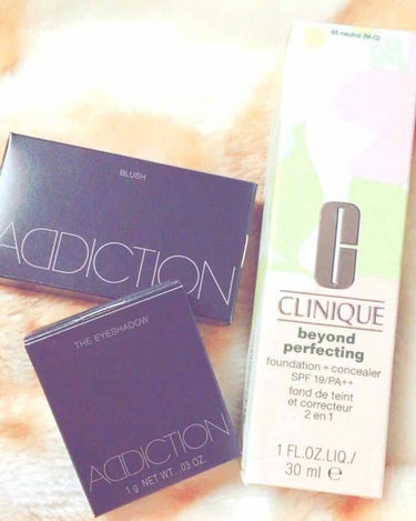 ◎○CLINIQUE　ﾊﾟｰﾌｪｸﾃｨﾝｸﾞﾌｧﾝﾃﾞｰｼｮﾝﾆｭｰﾄﾗﾙ○◎
リピ決定のリキッドファンデさんだけど‥スパチュラ?（）部分がちょっと不衛生かなって思ってしまった…残念っ

◎○ADDIC