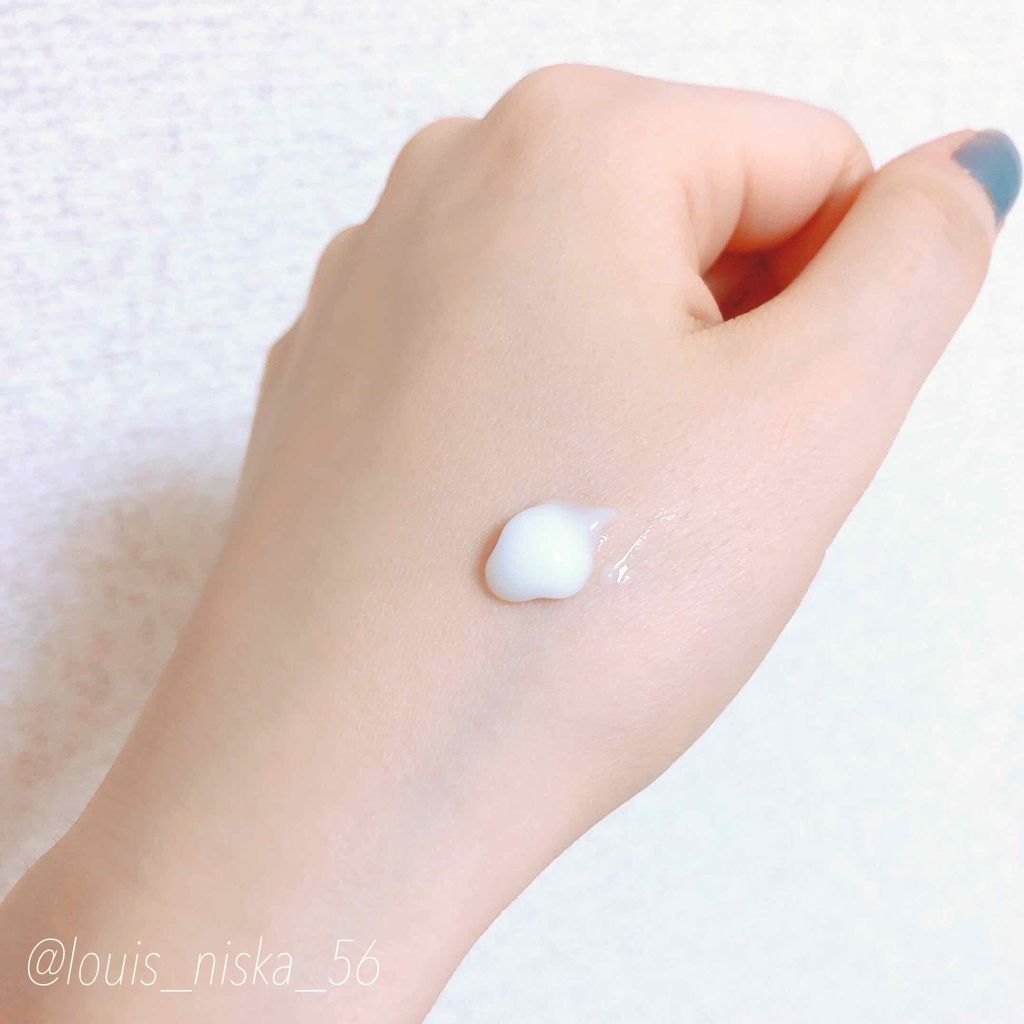 純白専科 すっぴん白雪美容液(専科 薬用美白クリーム)/SENKA（専科）/美容液を使ったクチコミ（2枚目）