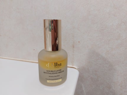 ホワイトトリュフダブルレイヤーリバイタライジングセラム/ダルバ/美容液を使ったクチコミ(1枚目)