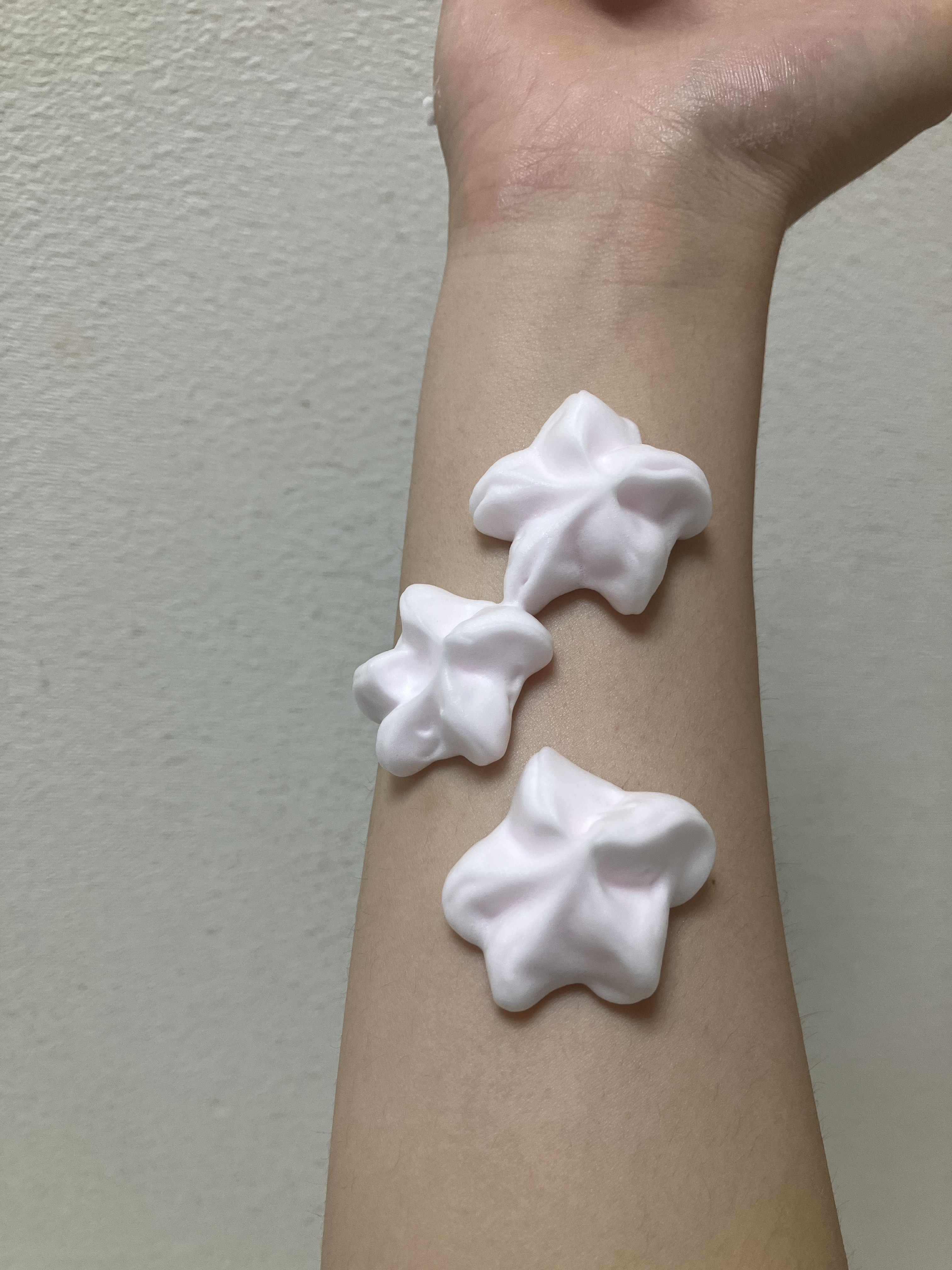 さくらふふふ ボディホイップムース/ハウス オブ ローゼ/ボディミルクを使ったクチコミ（2枚目）