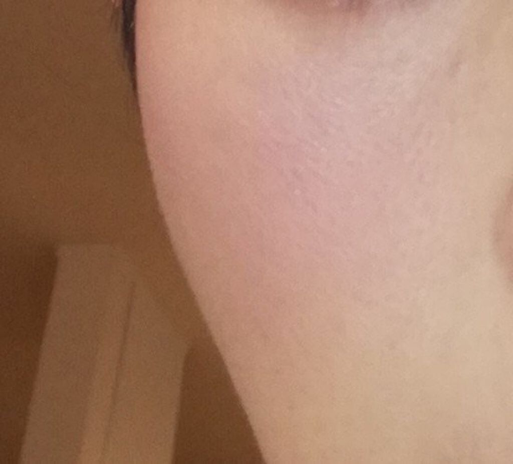 薬用PWクリームファンデーション/DHC/クリーム・エマルジョンファンデーションを使ったクチコミ(3枚目)