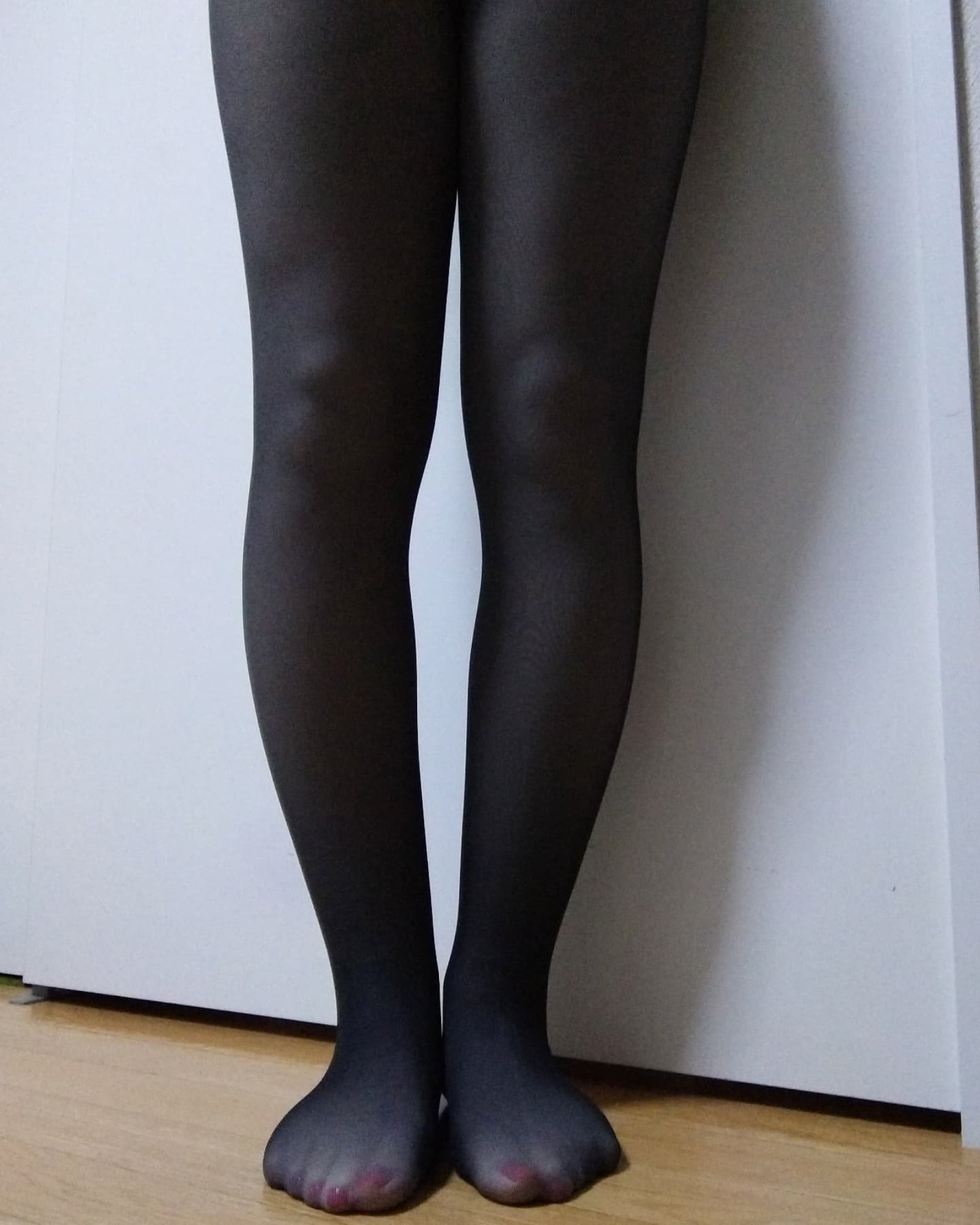 hiro on LIPS 「@quliet_official:フェイクタイツ着用:ブルーベ..」(4枚目)