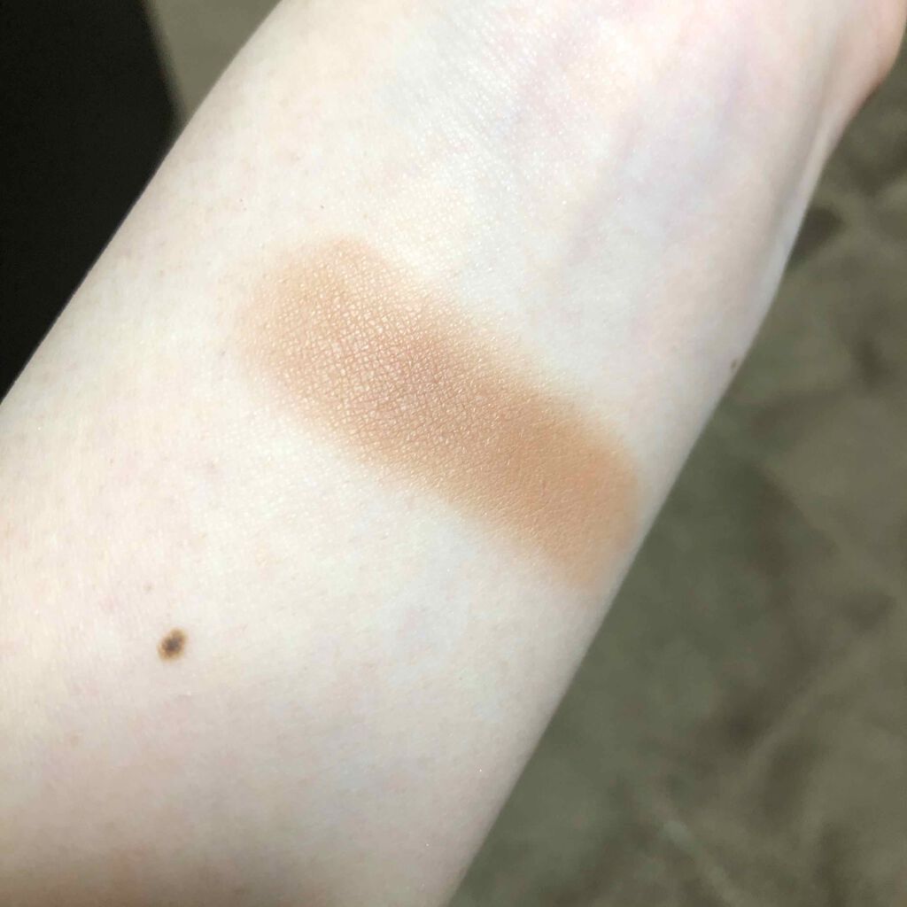 イルミネイティング ブロンジング パウダー/BOBBI BROWN/プレストパウダーを使ったクチコミ(3枚目)