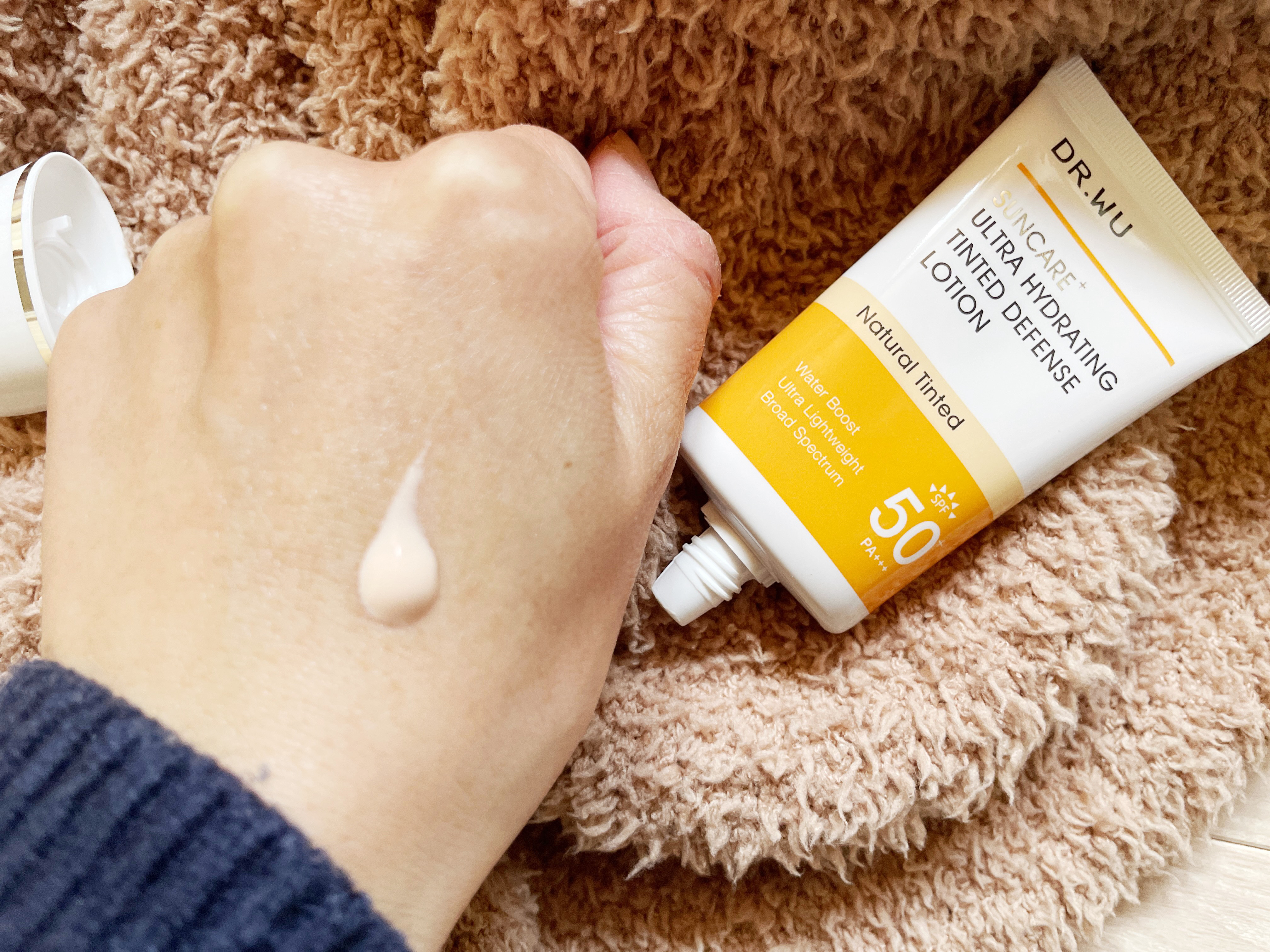 サンスクリーン+モイスト（色付き）＜日焼け止め＞/DR.WU/日焼け止めローションを使ったクチコミ（2枚目）