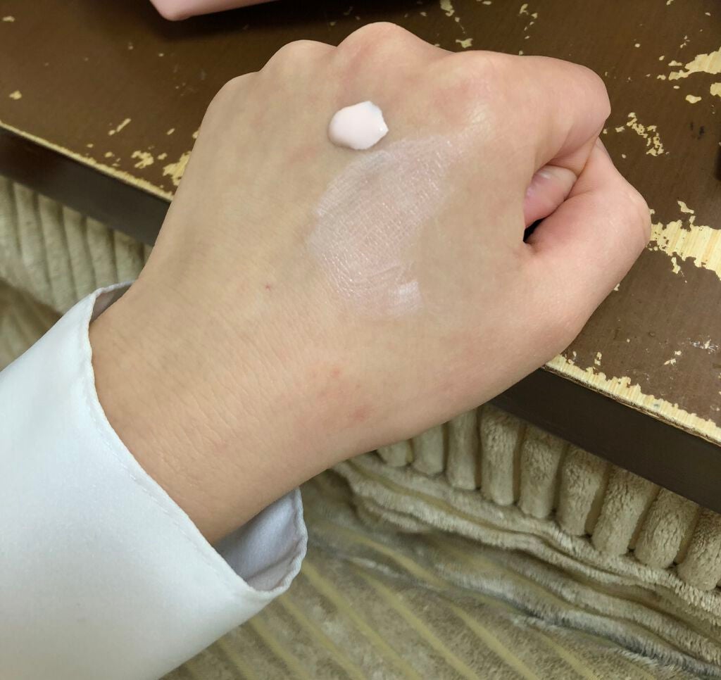 スキンアクア トーンアップUVエッセンス/スキンアクア/日焼け止めクリームを使ったクチコミ(3枚目)