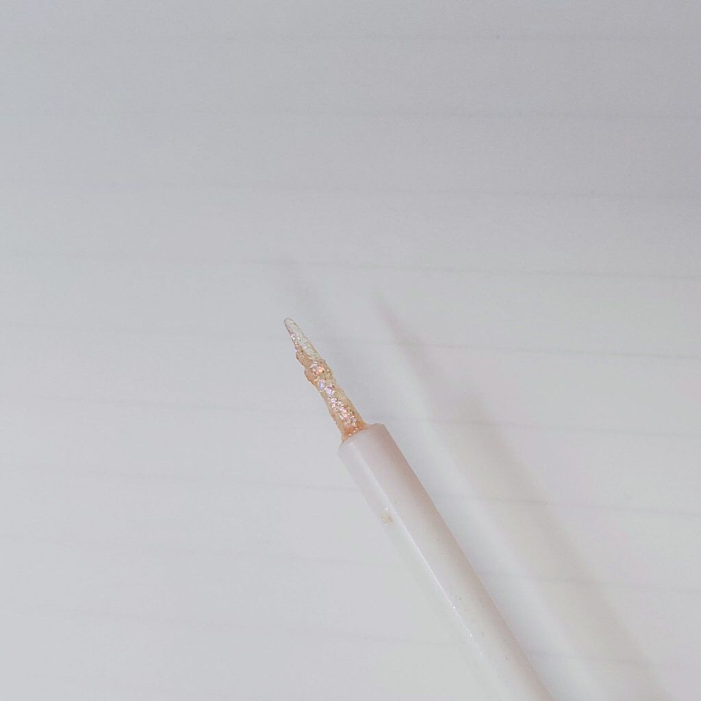 ダイヤモンドシリーズ 星空リキッドアイシャドウ 12白桃ソーダ/ZEESEA/リキッドアイシャドウを使ったクチコミ（2枚目）