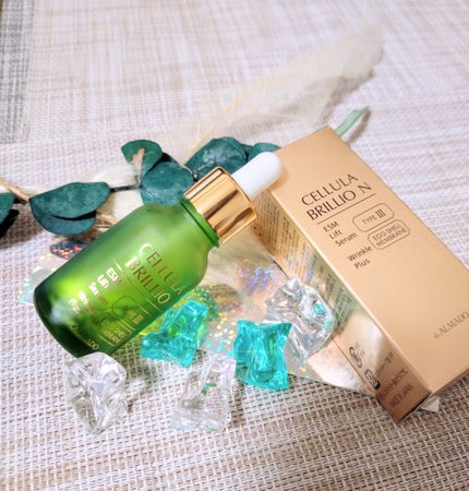 CELLULA チェルラー ブリリオ Nのクチコミ「香りは気にならないかな?花のような香り
とろんとしたテクスチャ、洗顔後に馴染むかな?
って戸惑.....」(1枚目)