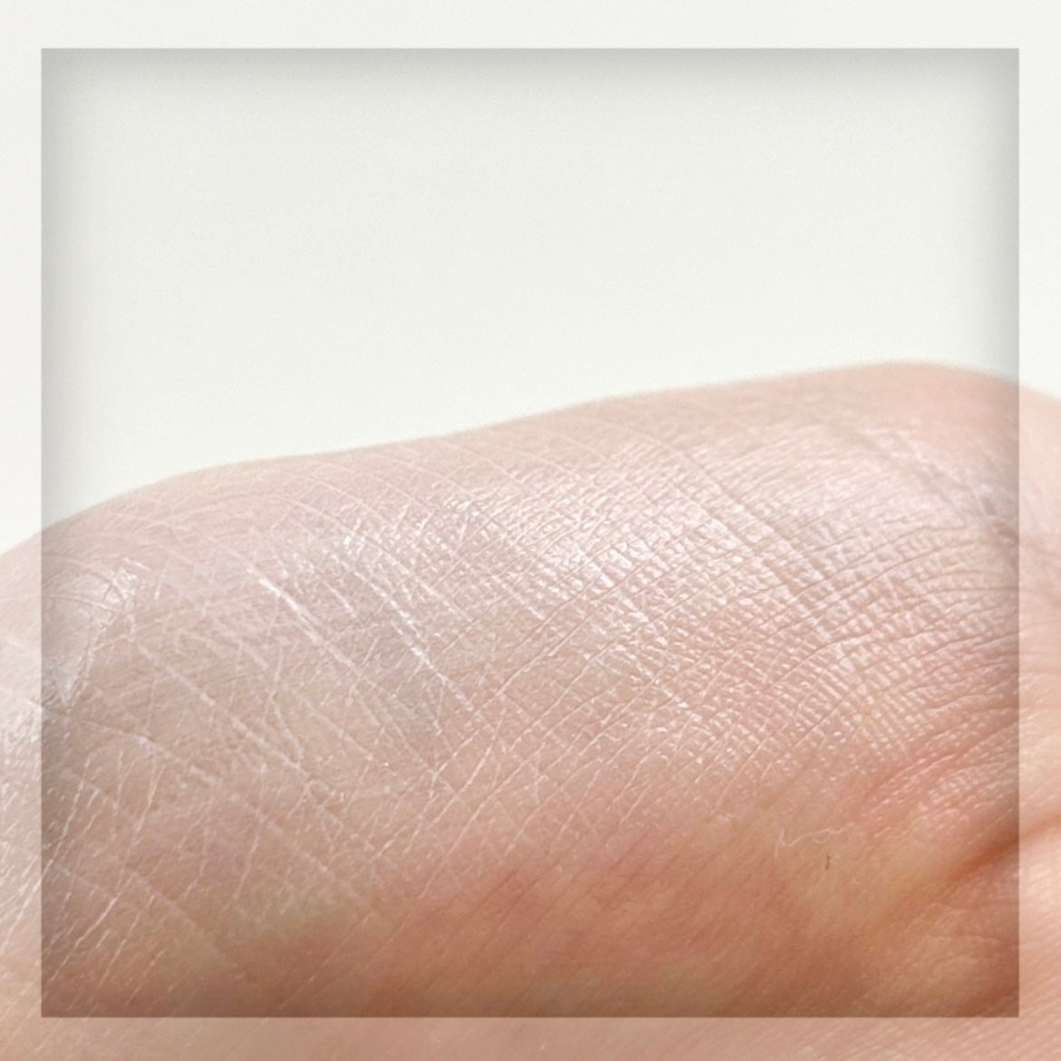 コンプリメントシリーズクッション 紫色(ボラ)/Ameli/クッションファンデーションを使ったクチコミ(5枚目)