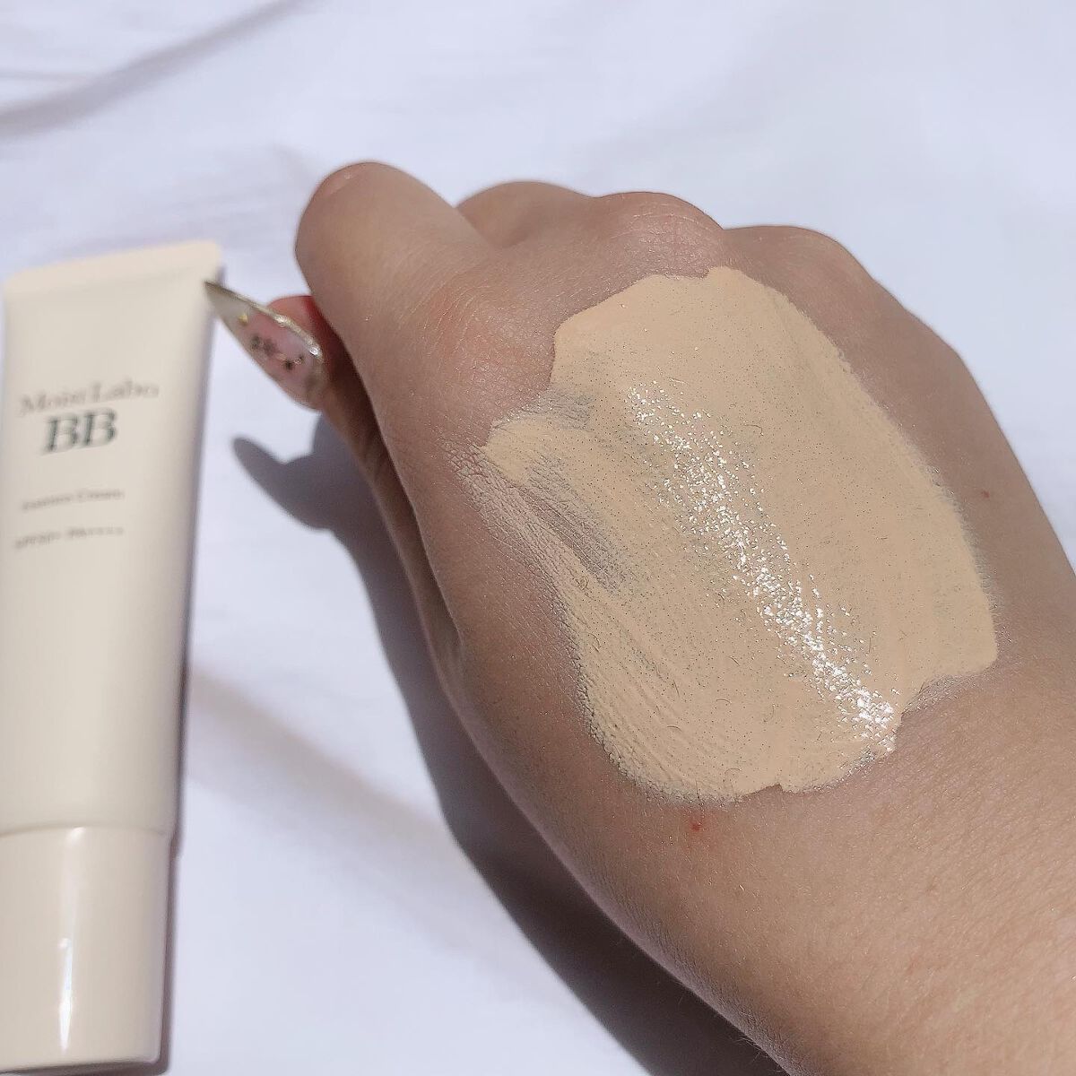 モイストラボ BBエッセンスクリーム/Moist Labo/BBクリームを使ったクチコミ（3枚目）