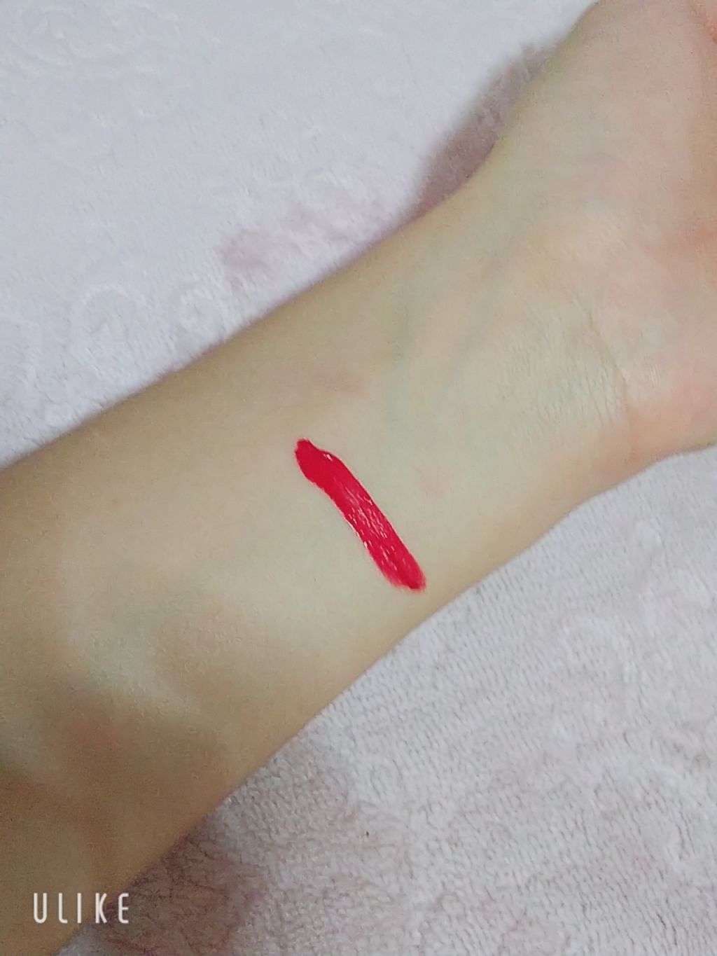 キス クラウド ブロッテッド リップ カラー/REVLON/口紅を使ったクチコミ(3枚目)