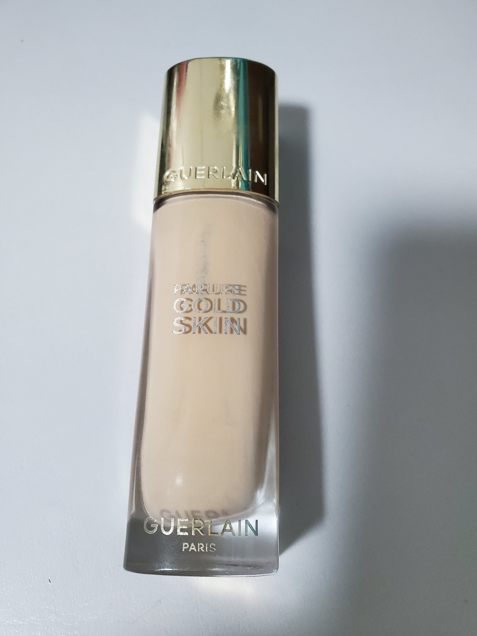 パリュール ゴールド スキン フルイド/GUERLAIN/リキッドファンデーションを使ったクチコミ（1枚目）