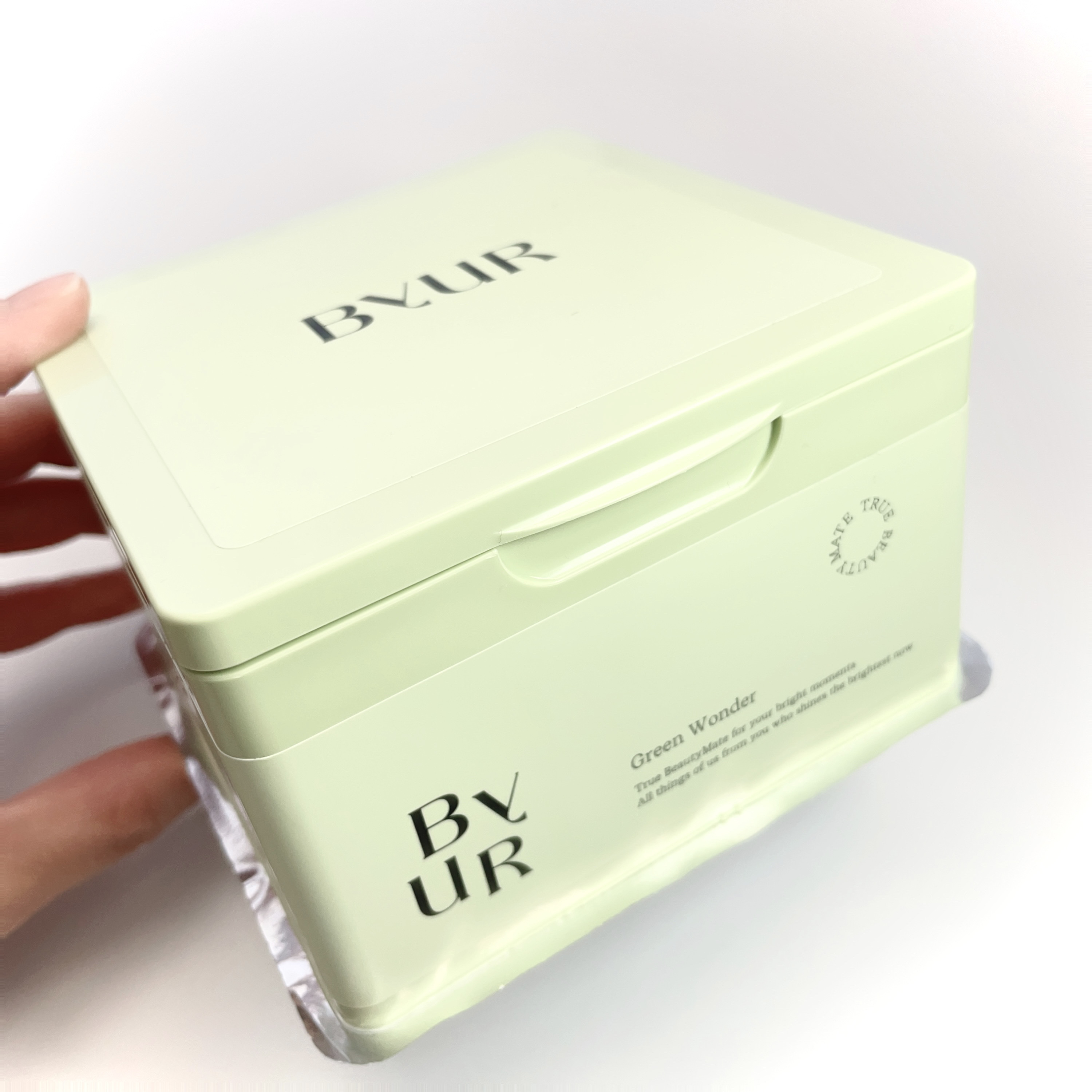 ByUR バイユア スージンググリーン デイリーアクアセラムマスクのクチコミ「【リピあり】毛穴ケア・ゆらぎ肌におすすめ
────────────

✔︎︎︎︎ByUR
バイ.....」（1枚目）