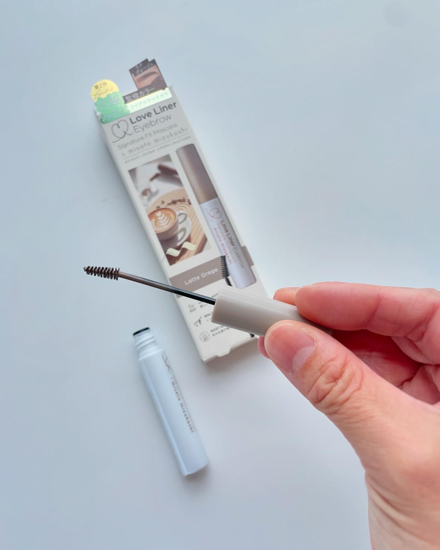 ラブ・ライナー シグネチャーフィットマスカラ<アイブロウ>/ラブ・ライナー/眉マスカラを使ったクチコミ(2枚目)