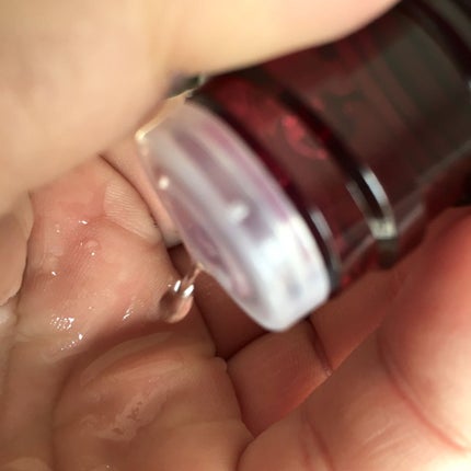 ミスクレオ on LIPS 「アテニアのモニターで使いました。こちらの化粧水まずボトルデザイ..」(3枚目)