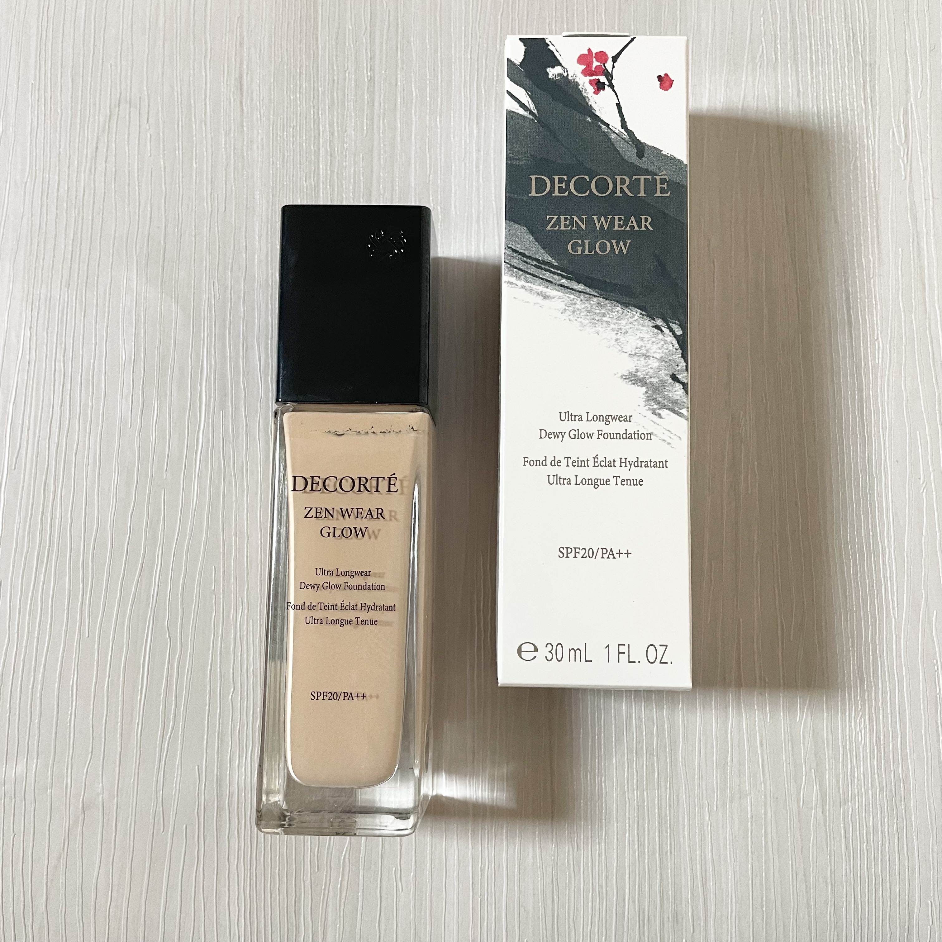 ゼン ウェア グロウ N22/DECORTÉ/リキッドファンデーションを使ったクチコミ（1枚目）