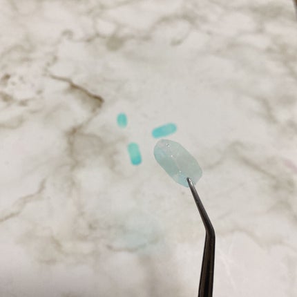 フェアリーダストパウダーオーロラピーコック/キャンドゥ/ネイルシールを使ったクチコミ(5枚目)