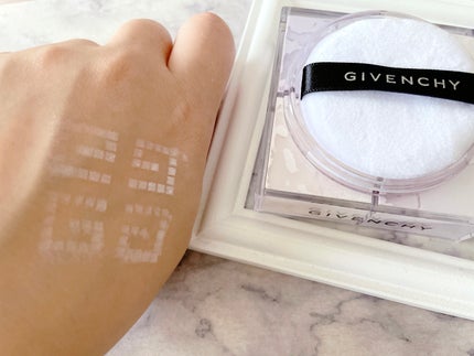 プリズム・リーブル/GIVENCHY/ルースパウダーを使ったクチコミ(4枚目)