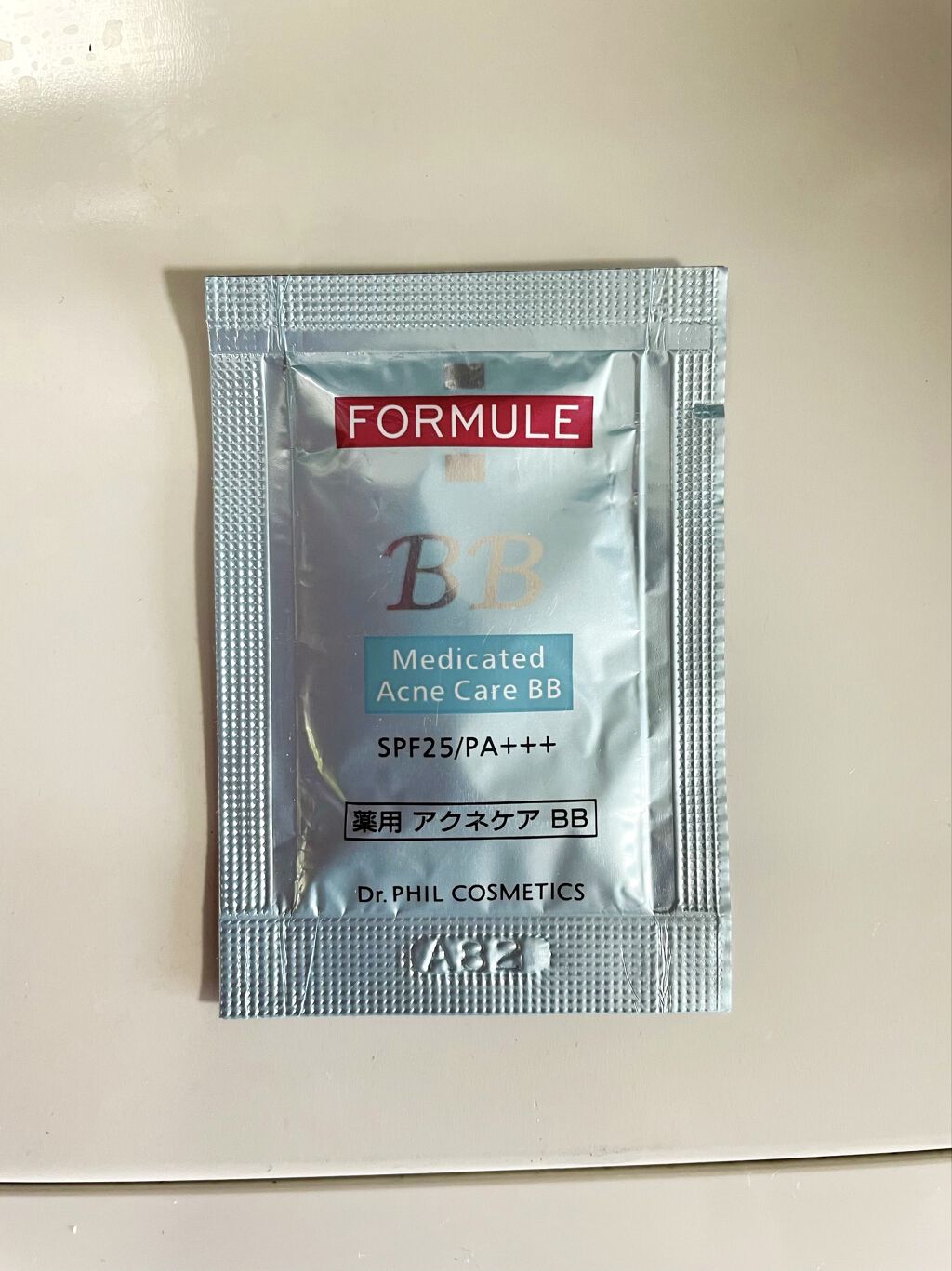 薬用 アクネケア BB/フォルミュール/クリーム・エマルジョンファンデーションを使ったクチコミ（1枚目）