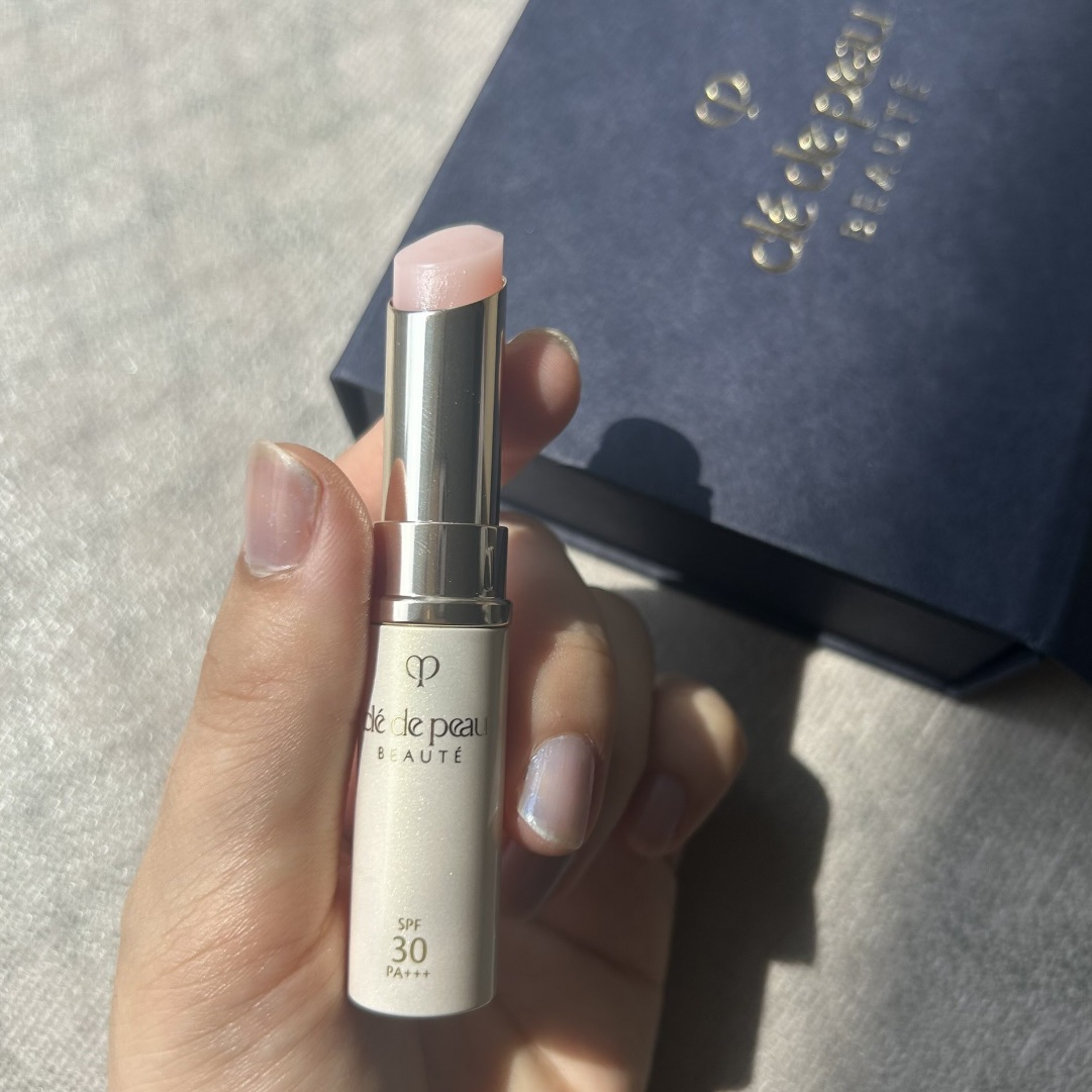 ソワンプロテクトゥールレーブル/クレ・ド・ポー ボーテ/リップクリームを使ったクチコミ（1枚目）