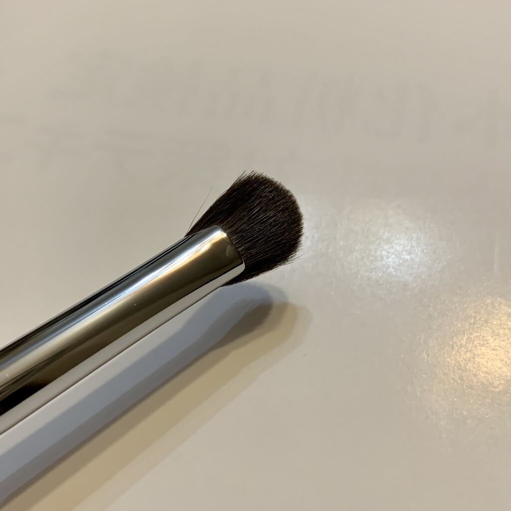 アイブロウブラシ 扇型 熊野筆/WHOMEE/メイクブラシを使ったクチコミ（2枚目）