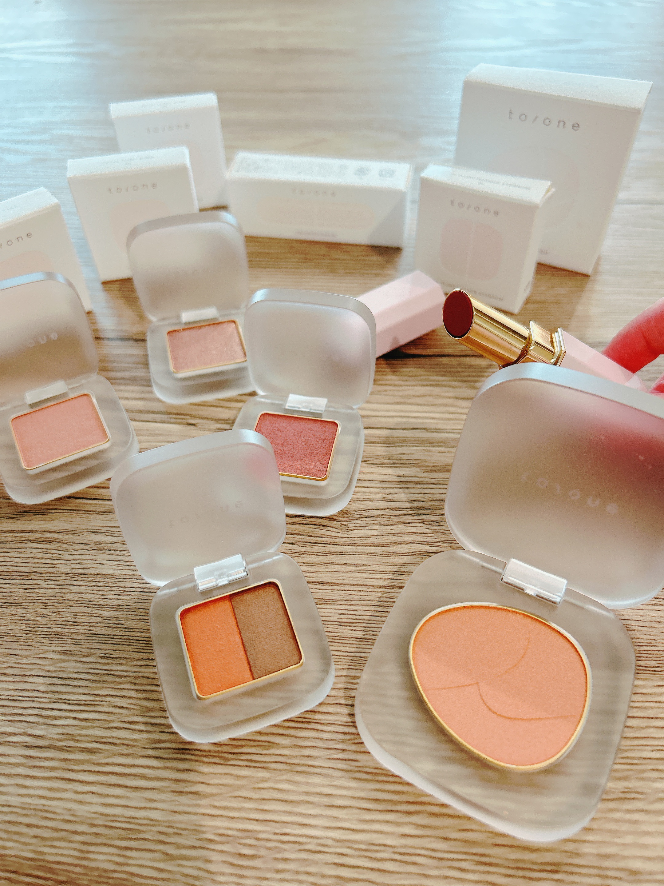 トーン カラー ブロッサム/to/one/口紅を使ったクチコミ（1枚目）