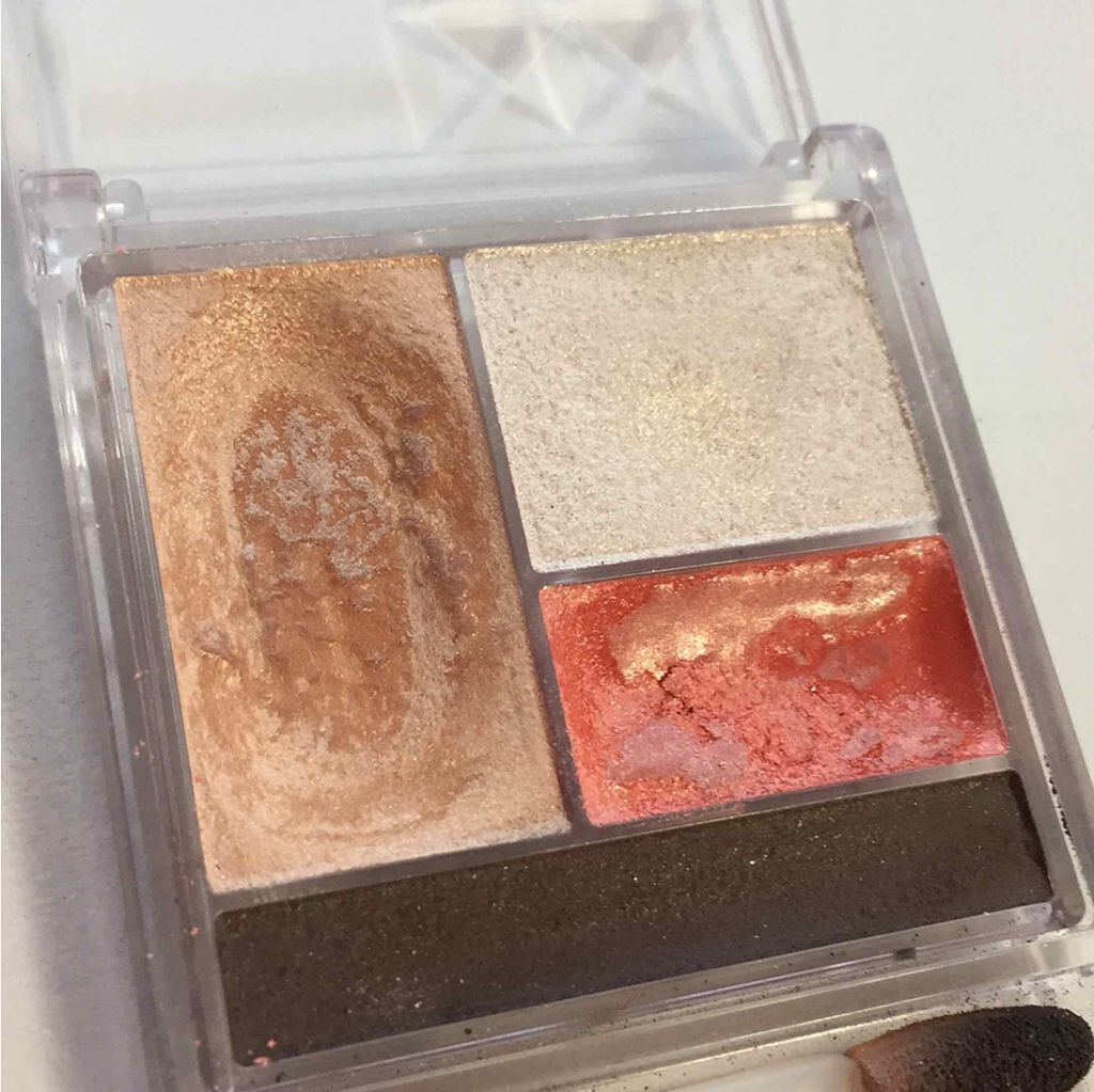 フォーカラー ラメシャドウ/CEZANNE/アイシャドウパレットを使ったクチコミ(1枚目)