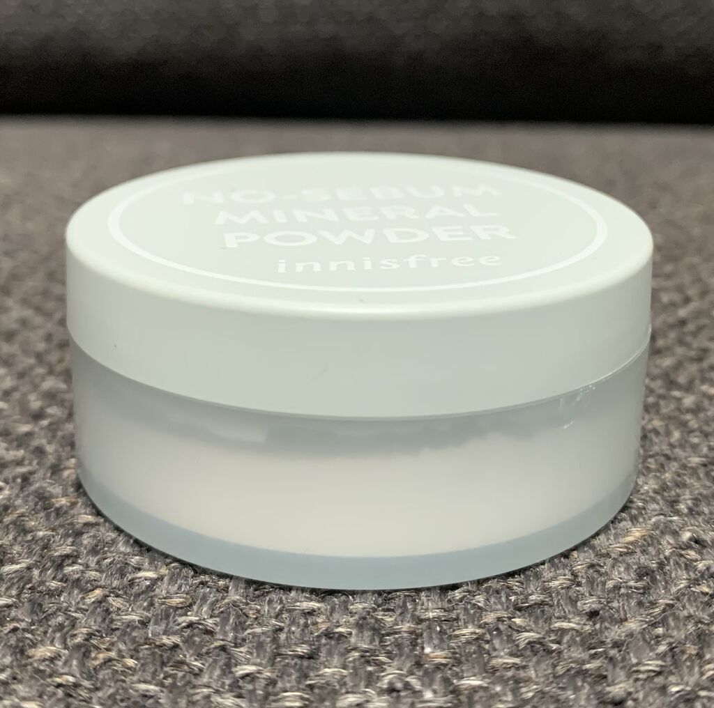 ノーセバム ミネラルパウダー/innisfree/ルースパウダーを使ったクチコミ（2枚目）
