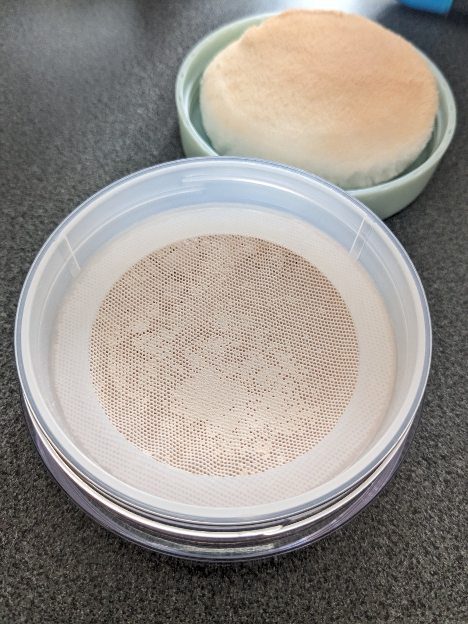 エクセル エクストラリッチパウダー'24 01 ピーチベージュ/excel/ルースパウダーを使ったクチコミ（2枚目）