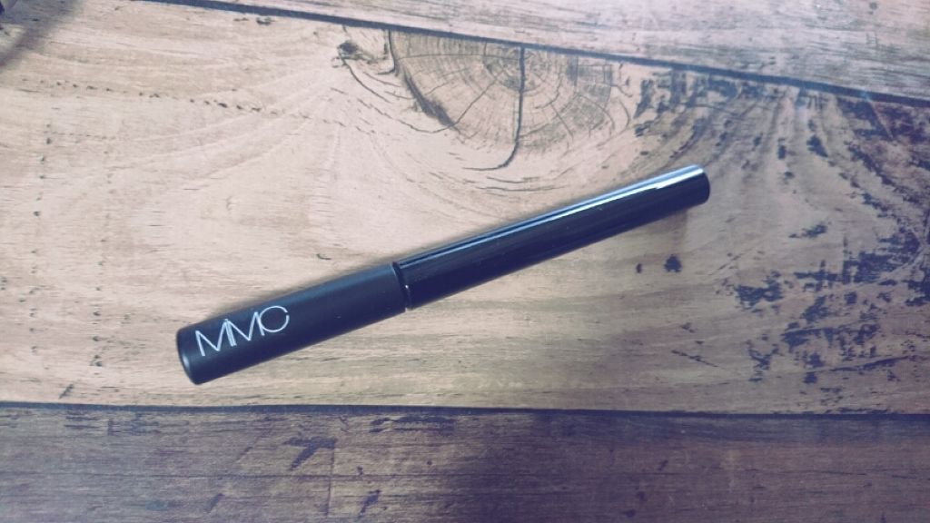 ミネラルリキッドアイライナー/MiMC/リキッドアイライナーを使ったクチコミ（1枚目）