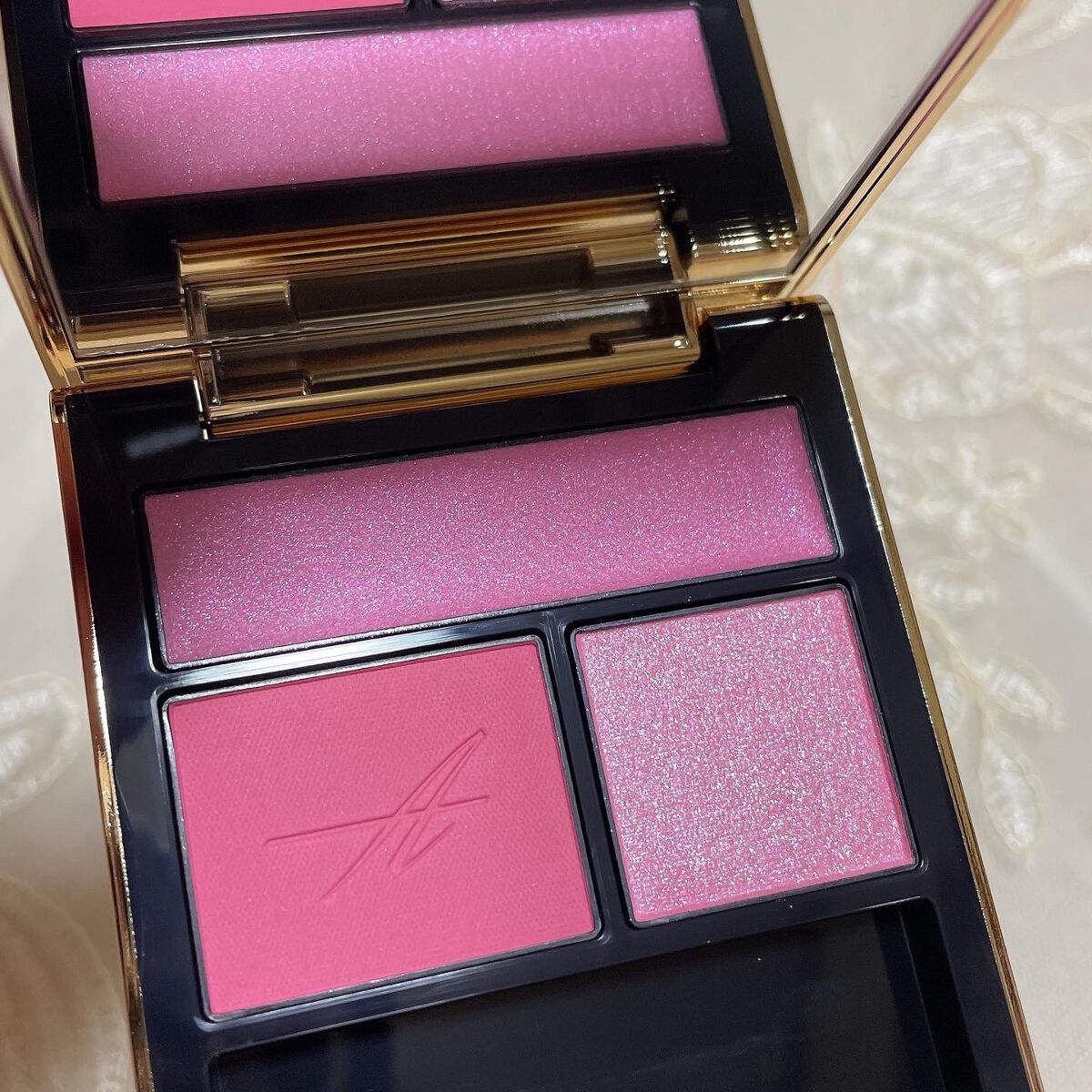 コンスピキュアス アイズ 11 ピンク/Amplitude/アイシャドウパレットを使ったクチコミ（1枚目）