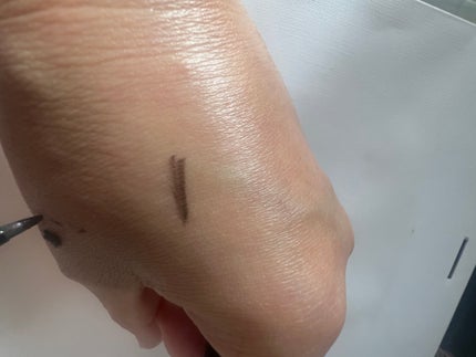 アイライナーブラシ/BOBBI BROWN/メイクブラシを使ったクチコミ(4枚目)