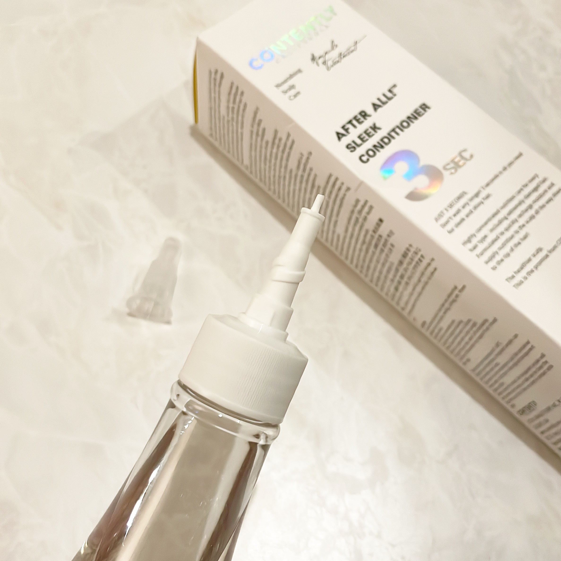 Contently アフターオール！スリークコンディショナーのクチコミ「／
韓国の美容評価サイト𝘎𝘓𝘖𝘞𝘗𝘐𝘊𝘒で受賞歴があり、
𝘈𝘮𝘢𝘻𝘰𝘯𝘜𝘚でも人気の商品
＼
.....」（3枚目）