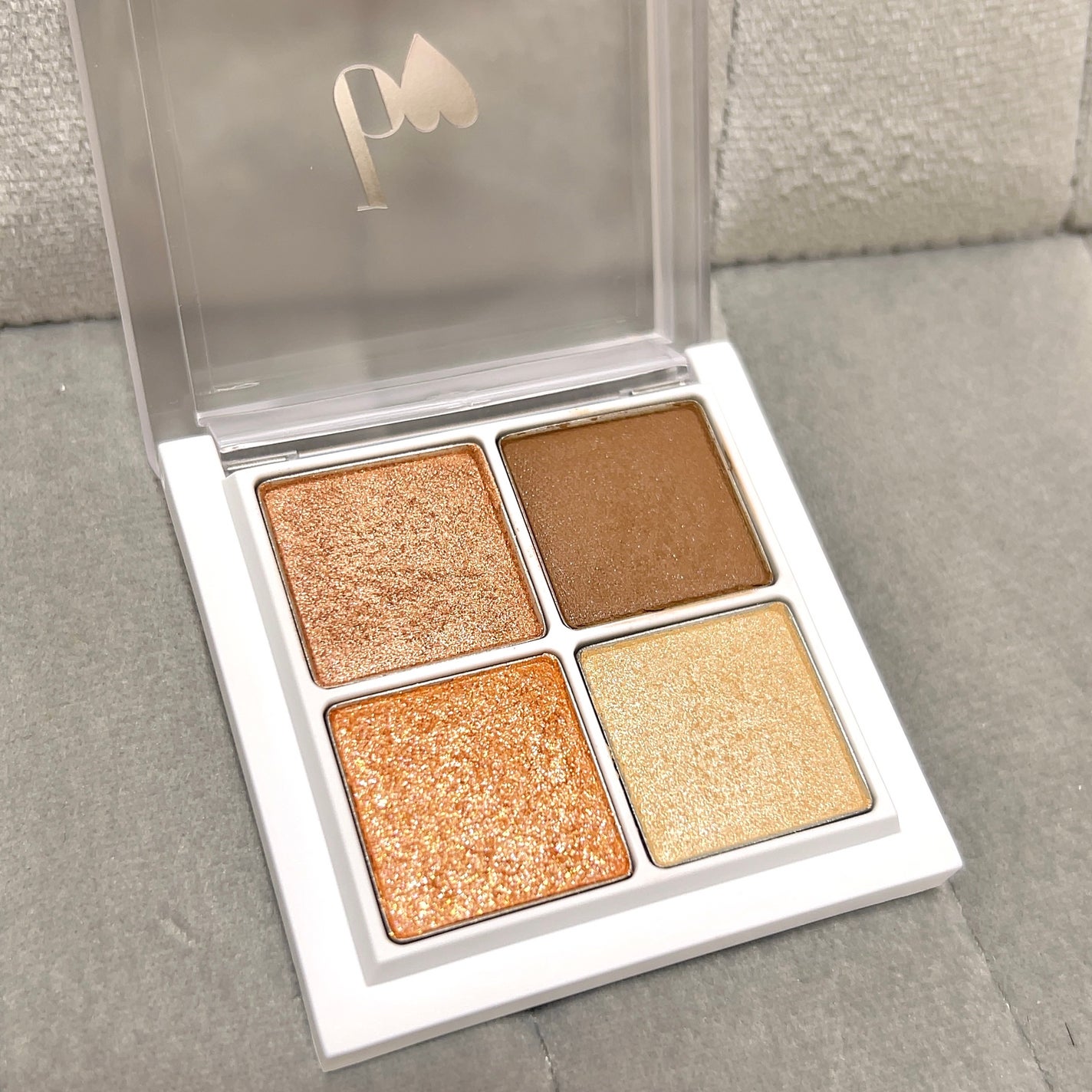 THE アイパレR/b idol/アイシャドウパレットを使ったクチコミ(2枚目)