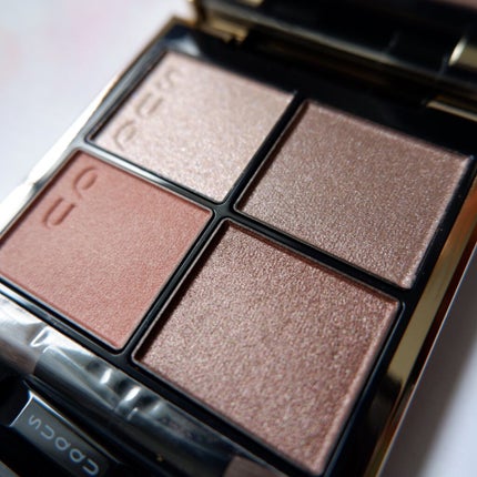 シグニチャー カラー アイズ/SUQQU/アイシャドウパレットを使ったクチコミ(3枚目)