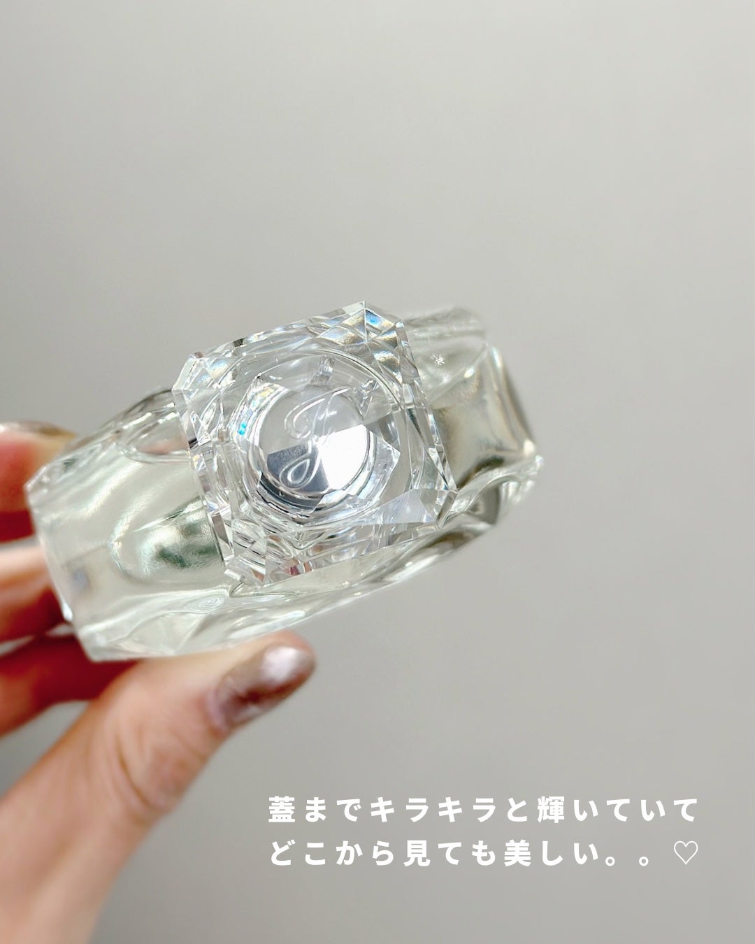 ジルスチュアート オード ホワイトフローラル/JILL STUART/香水(レディース)を使ったクチコミ(4枚目)