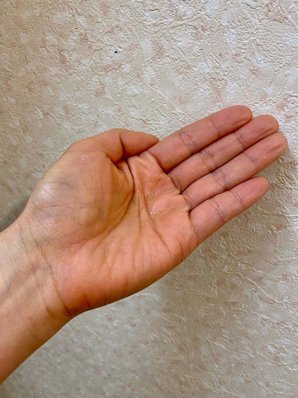 THREE リフレッシュ ハンドローション/THREE/ハンドクリームを使ったクチコミ(2枚目)