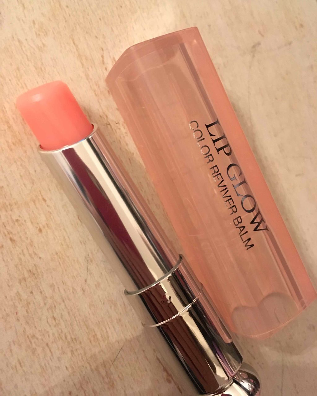 【旧】ディオール アディクト リップ グロウ 001 ピンク(限定パッケージ)/Dior/リップケアを使ったクチコミ（2枚目）