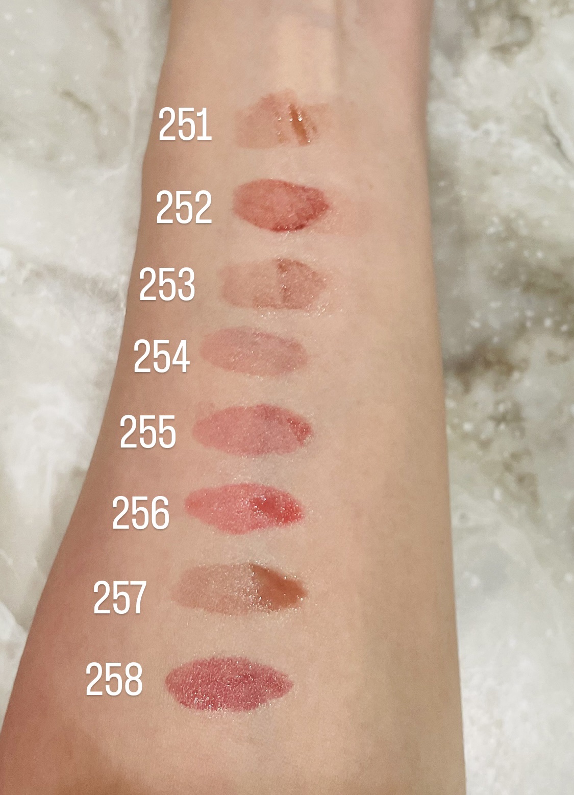 ブラーグロイリップティント ブラーグロウイMINIリップティント Duo (パックスロマーナ+メメントモリ) /Dinto/リップティントを使ったクチコミ（3枚目）