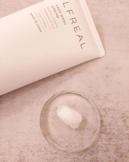 フェイスウォッシュクリーム/LFREAL/洗顔フォームを使ったクチコミ(3枚目)