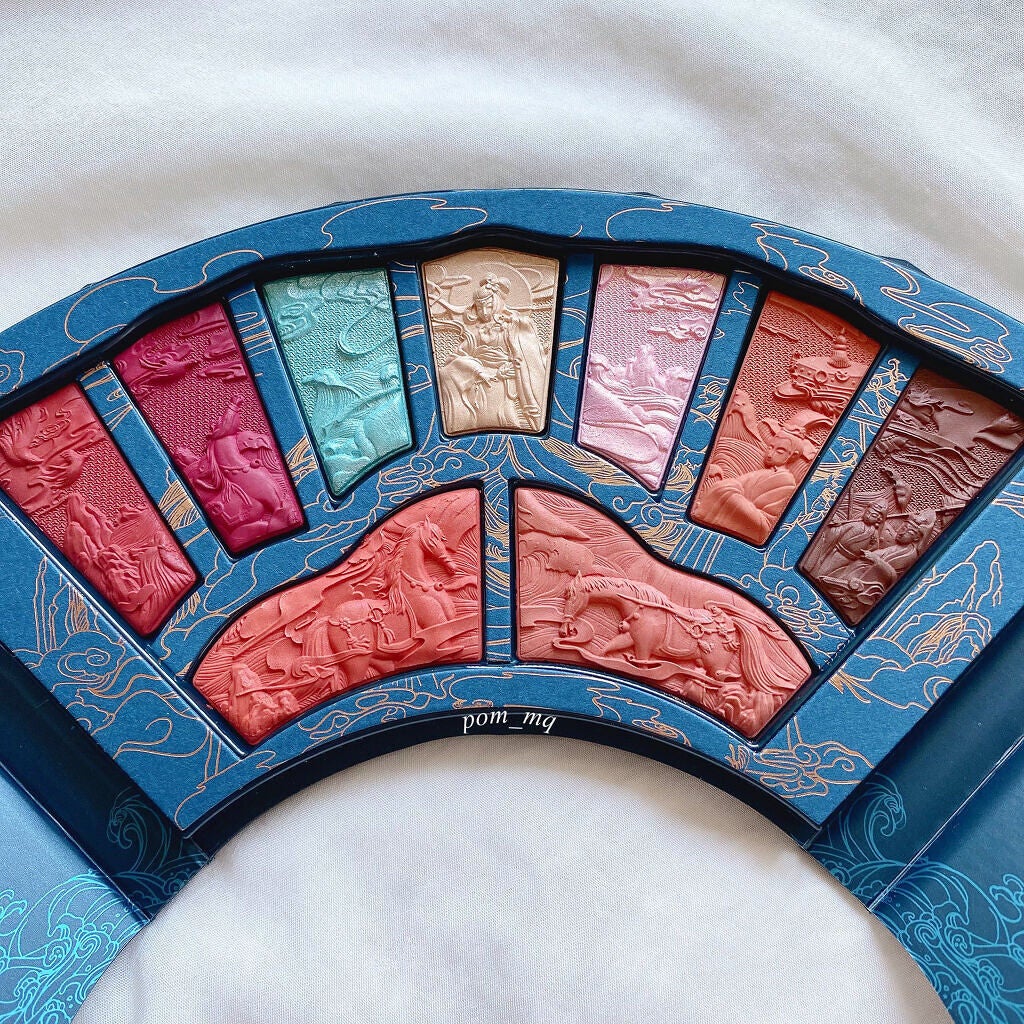 洛神賦アイシャドウパレット/花西子/マルチパレットを使ったクチコミ(3枚目)