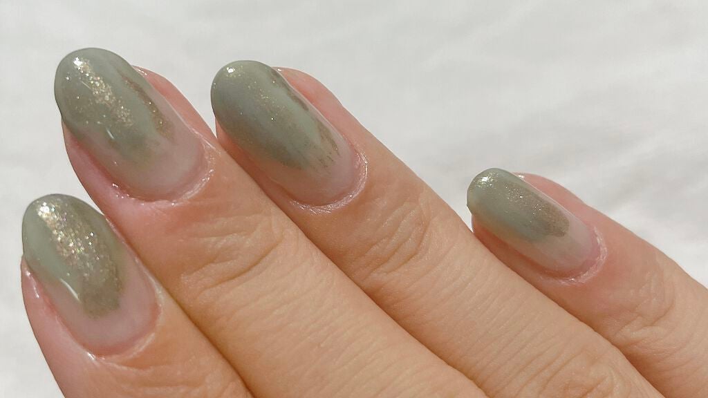 カラフルネイルズ/キャンメイク/マニキュアを使ったクチコミ(2枚目)