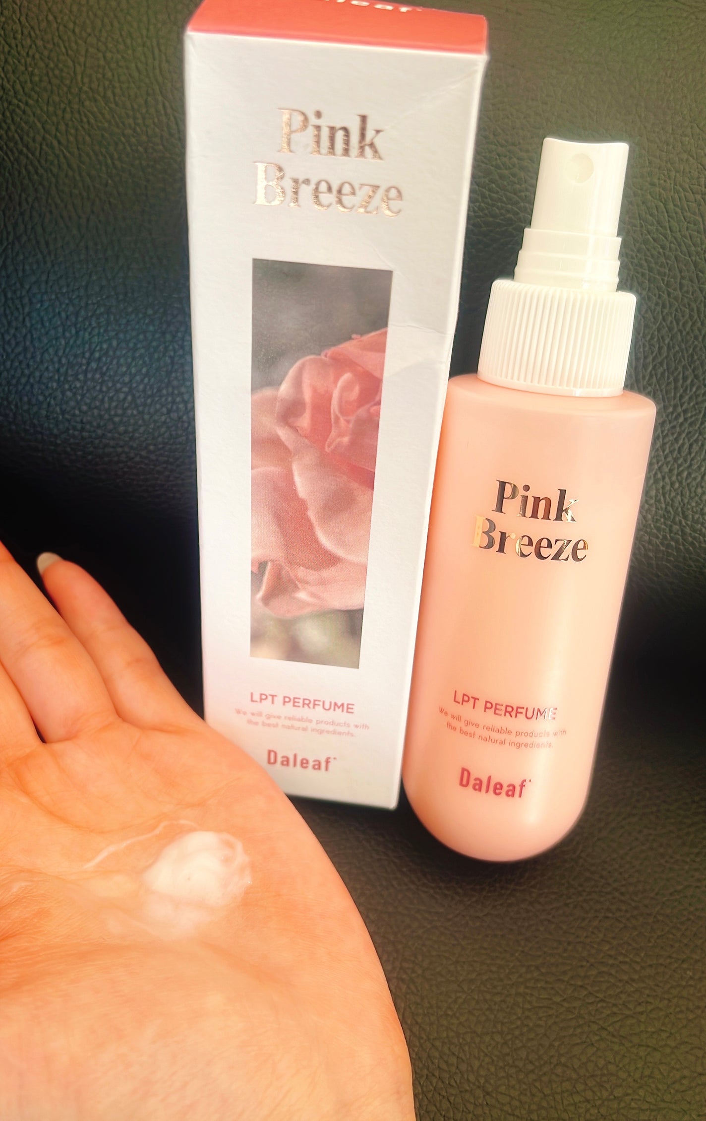 パフュームヘアパックインミスト Pink Breeze/Daleaf/アウトバストリートメントを使ったクチコミ(3枚目)