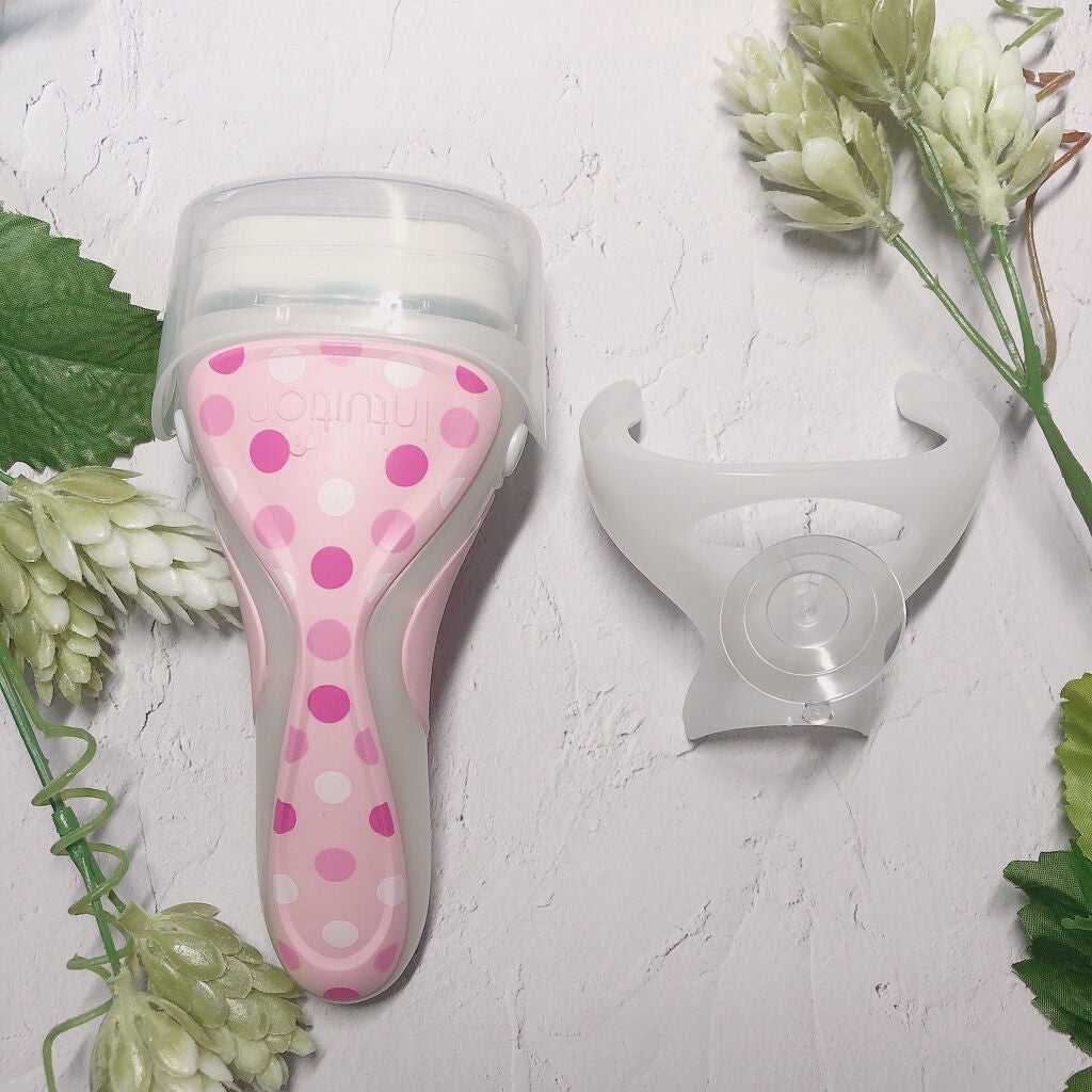 イントゥイション しっとり肌 ホルダー (刃付き+替刃1コ)/イントゥイション/シェーバーを使ったクチコミ(2枚目)