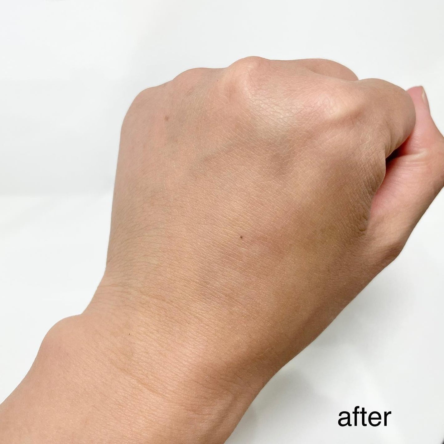 コラーゲンモイスチャースキンベース/illuN/化粧下地を使ったクチコミ(4枚目)