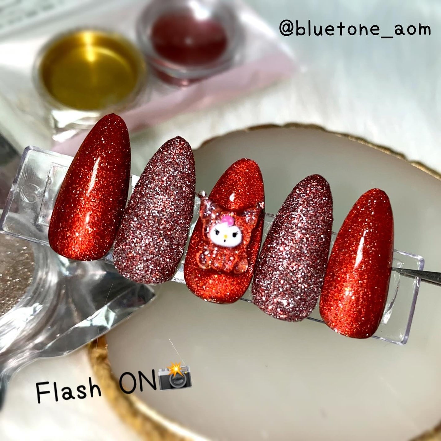 反射グリッター 2Pセット/DAISO/ネイル用品を使ったクチコミ(3枚目)