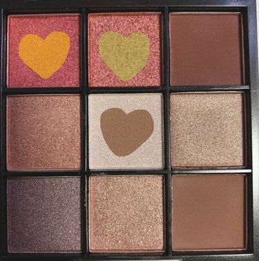 UR GLAM　BLOOMING EYE COLOR PALETTE/U R GLAM/パウダーアイシャドウを使ったクチコミ（1枚目）