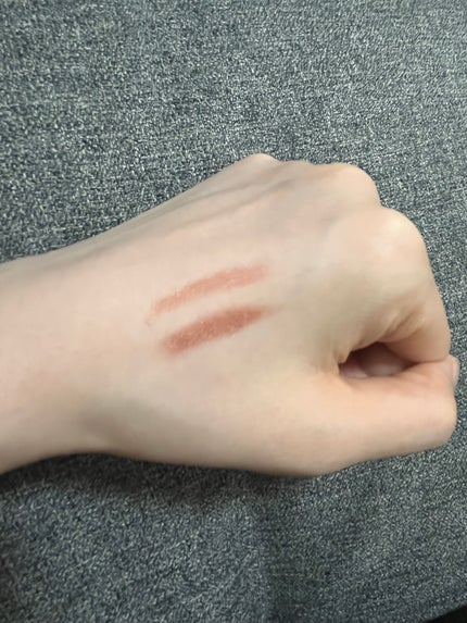 グリームオンフィットシャドウ/excel/スティックアイシャドウを使ったクチコミ(2枚目)