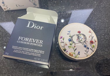 ディオールスキン フォーエヴァー クッション パウダー/Dior/ルースパウダーを使ったクチコミ（1枚目）