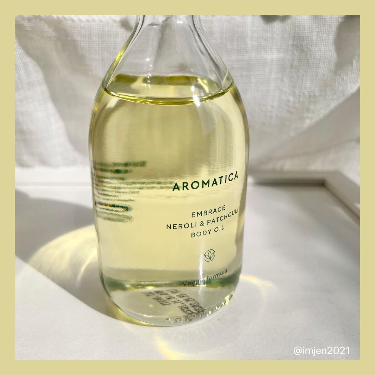 オーガニックボディーオイル ‐インブレイス ボディオイル ネロリー&パチョリ/AROMATICA/ボディオイルを使ったクチコミ(4枚目)