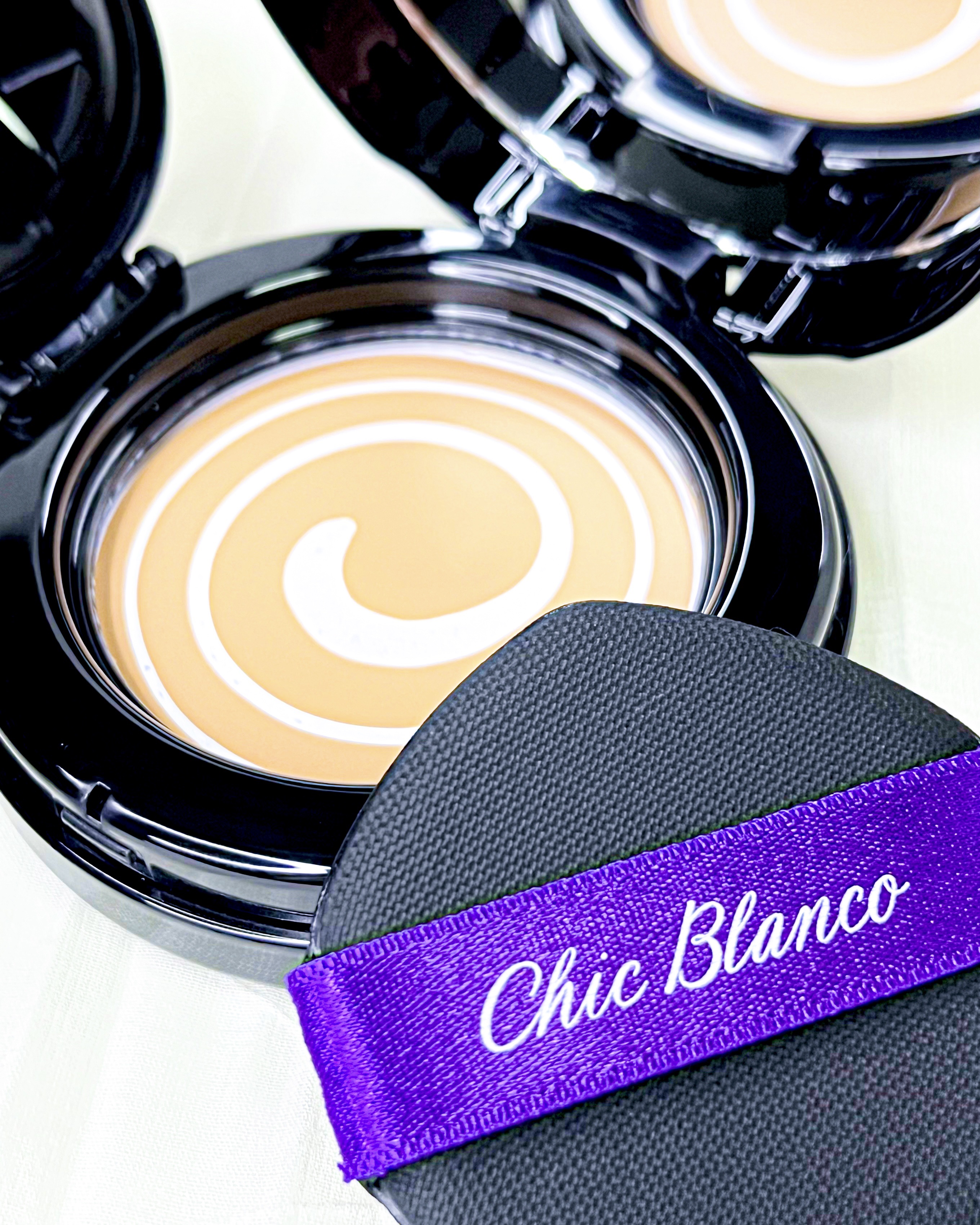 パーフェクトカバーオーロラバームクッション 23号/Chic Blanco/その他ファンデーションを使ったクチコミ（2枚目）